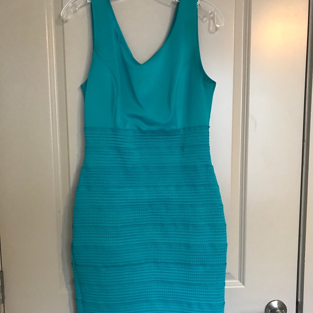 NY&CO Turquoise Midi Dress
